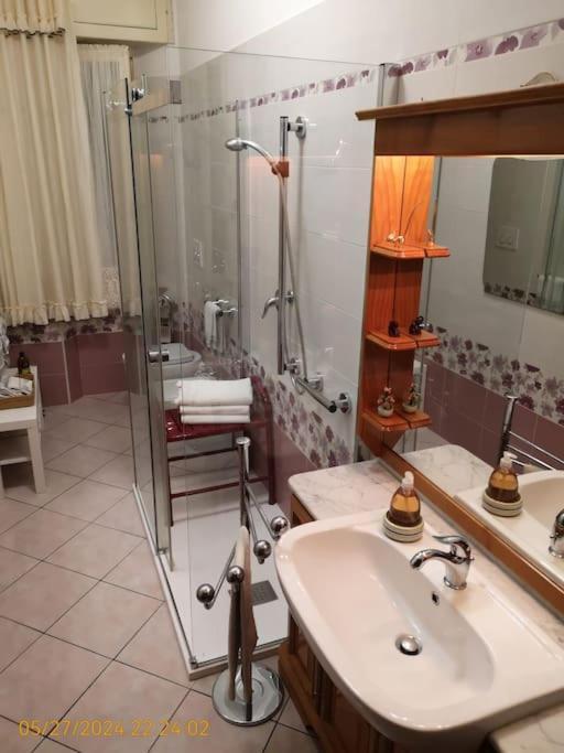 Apartamento Casa Paganini Follonica Exterior foto